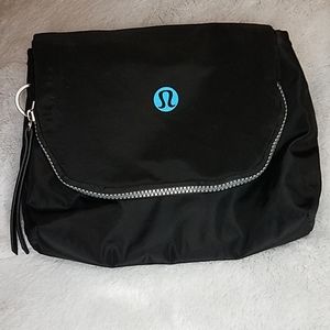 Lululemon all purpose toiletry bag